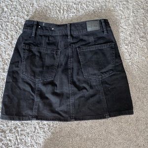 American eagle black denim button up skirt with pockets size 2